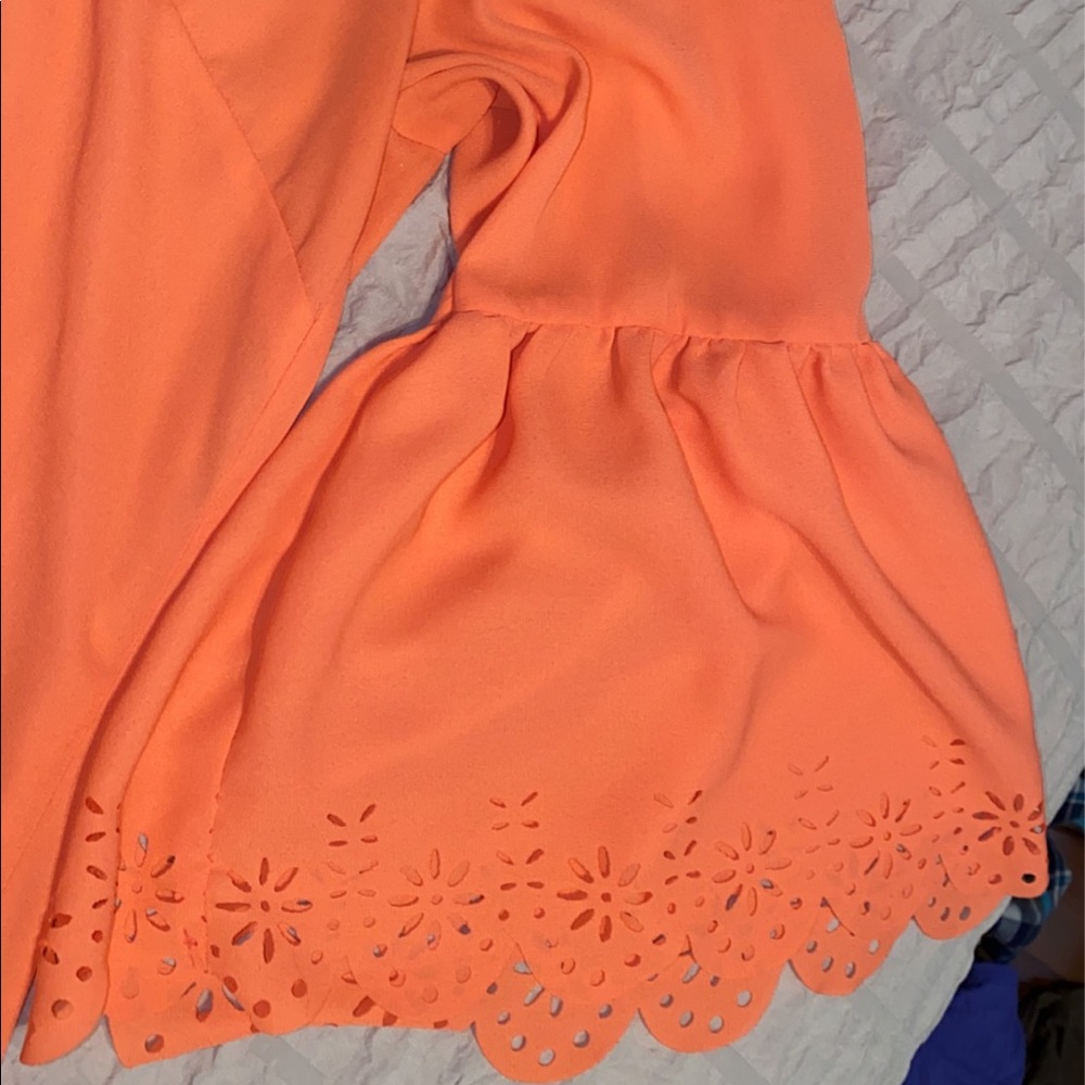 Peach blouse - Picture 2 of 3